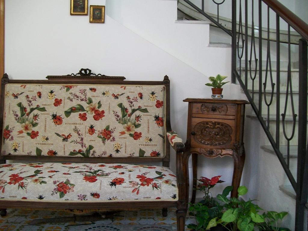Notte Di Luna Room & Breakfast Oristano Exterior foto